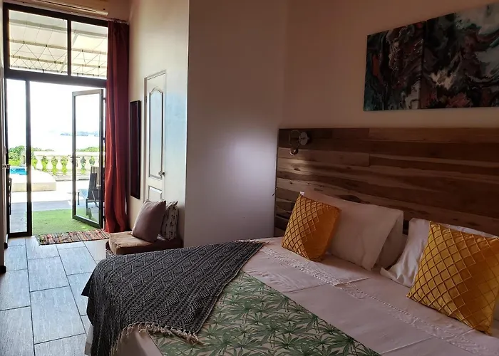 Pura Vista Bed & Breakfast Playa Ocotal
